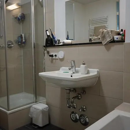 Apartment Elegant Furnished In For Long