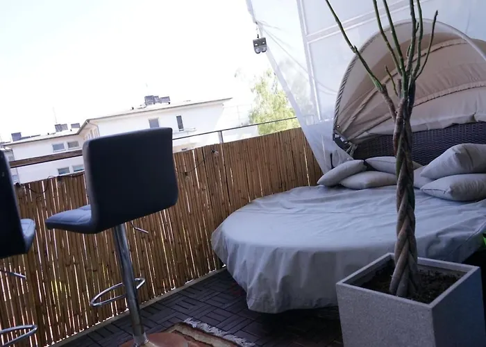 Elegant Furnished In For Long