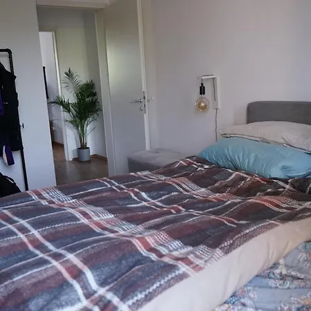 Апартаменты Elegant Furnished In For Long